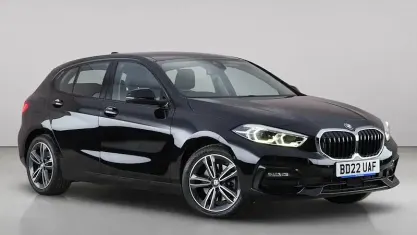 Used BMW 118 Sport Line 136 HP (100 kW) 2022 Black Hatchback