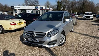 Begagnad Mercedes B180 SE 109 HK (80 kW) 2015 Silver Minibuss