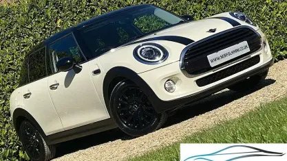 Usado Mini Cooper Hatch 136 HP (100 kW) 2018 Branco Citadino
