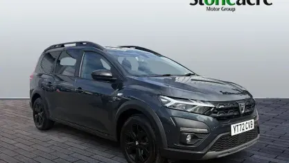 Used Dacia Jogger Extreme 110 HP (80 kW) 2022 Grey MPV