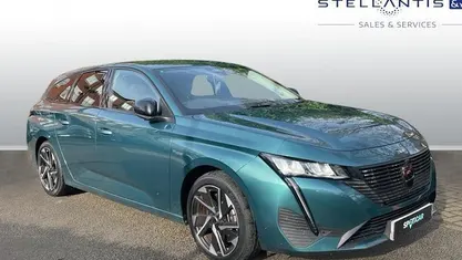 Used Peugeot 308 SW Allure Premium 179 HP (131 kW) 2022 Estate