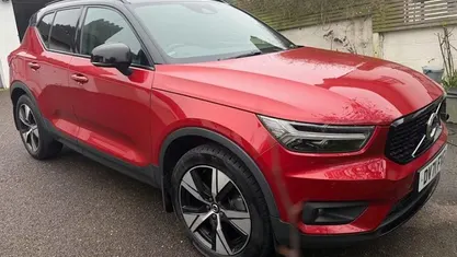 Used Volvo XC40 R-Design 262 HP (192 kW) 2021 SUV