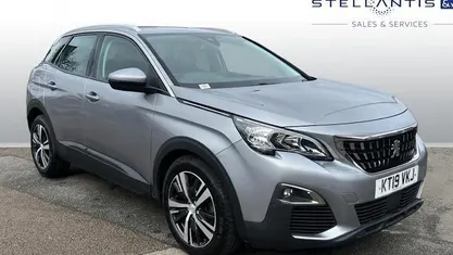 Used Peugeot 3008 Active 131 HP (96 kW) 2019 Grey SUV