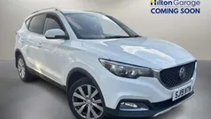 Used 2018 MG ZS Excite Sedan | £10,600 (Fair price)