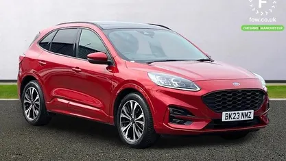 Second-hand Ford Kuga ST-Line X 150 CP (110 kW) 2023 Roșu SUV