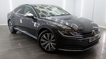 Begagnad VW Arteon Elegance 150 HK (110 kW) 2019 Halvkombi