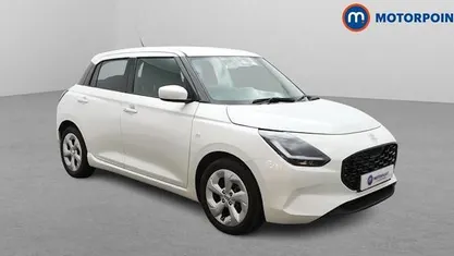 Used Suzuki Swift 82 HP (60 kW) 2025 White Hatchback