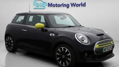 Used 2020 Mini Cooper Level 3 Hatchback | £12,500 (Fair price)
