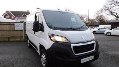 Used 2021 Peugeot Boxer Van | £8,750 (Fair price)