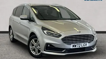 Używany Ford S-MAX Titanium 190 KM (139 kW) 2022 Srebrny Minivan