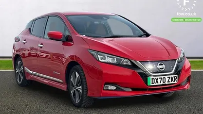 Used Nissan Leaf S 160 kW (218 HP) 2020 Red Hatchback