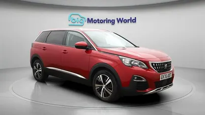 Used Peugeot 5008 Allure 131 HP (96 kW) 2020 Red SUV
