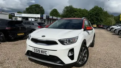 Used Kia Stonic 120 HP (88 kW) 2019 White SUV