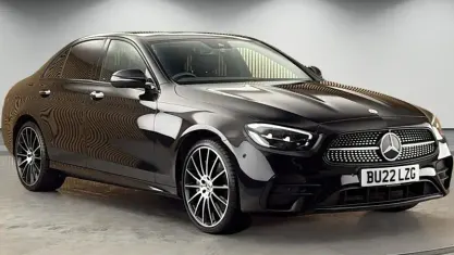 Used Mercedes E400 AMG line 330 HP (242 kW) 2022 Obsidian black Sedan