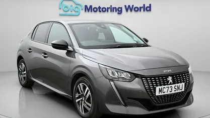 Used Peugeot 208 Allure+ 102 HP (75 kW) 2023 Grey Hatchback
