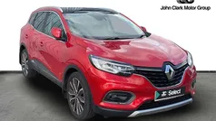 Red Used 2021 Renault Kadjar Version S SUV | £13,000 (Fair price)