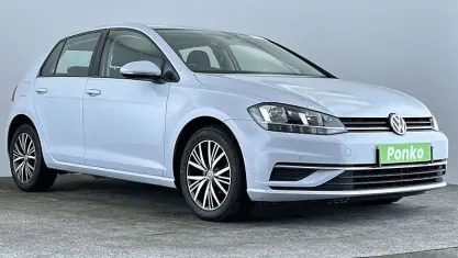 Used VW Golf VII SE 116 HP (85 kW) 2018 Silver Hatchback