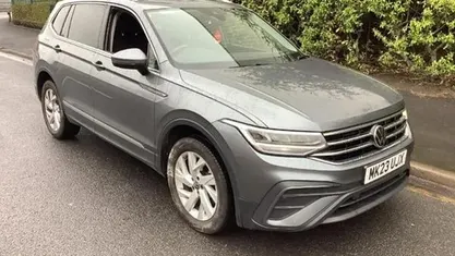 Used VW Tiguan Allspace Life 150 HP (110 kW) 2023 Grey SUV