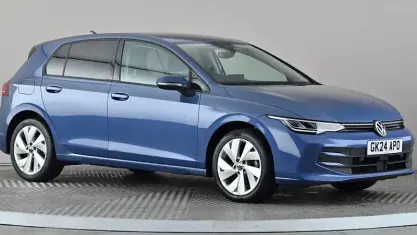 Used VW Golf VIII Match 150 HP (110 kW) 2024 Blue Hatchback