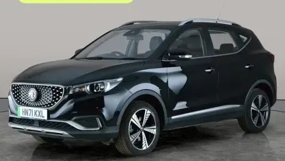 Usado MG ZS Exclusive 105 kW (143 HP) 2021 Preto SUV