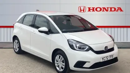 Used Honda Jazz Hybrid 109 HP (80 kW) 2022 White Hatchback