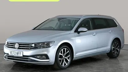 Used VW Passat SEL 150 HP (110 kW) 2023 Silver Estate