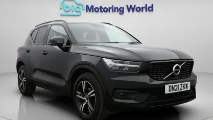 Used Volvo XC40 R-Design 163 HP (119 kW) 2021 Black SUV