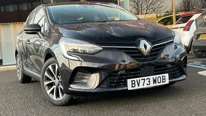 Used Renault Clio V Evolution 90 HP (66 kW) 2023 Hatchback