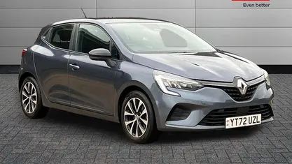 Used Renault Clio V Evolution 90 HP (66 kW) 2023 Hatchback