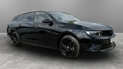 Used Vauxhall Astra 131 HP (96 kW) 2023 Black Estate