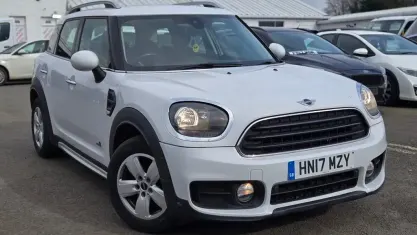 Used Mini Cooper 136 HP (100 kW) 2017 White Hatchback