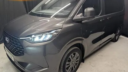 Used Ford Tourneo Titanium 232 HP (170 kW) 2024 Grey MPV