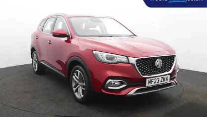 Used MG HS Excite 162 HP (119 kW) 2023 Red SUV