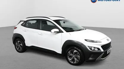 White Used 2022 Hyundai Kona SE SUV | £14,599 (Fair price)