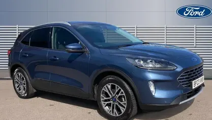 Käytetty Ford Kuga Titanium 150 HP (110 kW) 2023 Sininen Katumaasturi