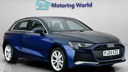 Used Audi A3 Sportback Sport 116 HP (85 kW) 2025 Blue Hatchback