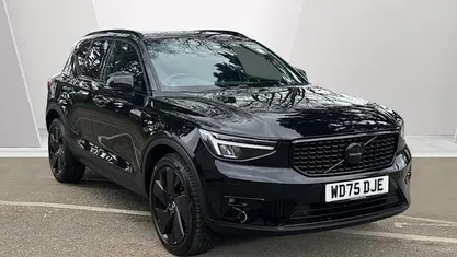 Usado Volvo XC40 Plus 163 HP (119 kW) 2026 SUV