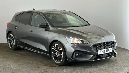 Used Ford Focus ST-Line X 125 HP (91 kW) 2019 Grey Hatchback