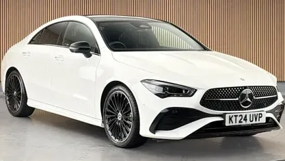 Used Mercedes CLA220 AMG Line Premium Plus 190 HP (139 kW) 2024 White Coupe