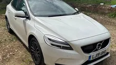 White Used 2019 Volvo V40 Momentum Estate | £9,880 (Fair price)