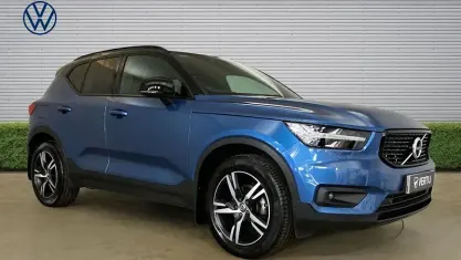 Used Volvo XC40 R-Design 163 HP (119 kW) 2020 Blue SUV