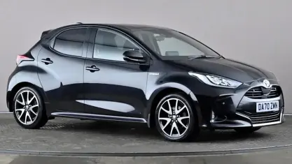 Used Toyota Yaris Hybrid 116 HP (85 kW) 2021 Hatchback