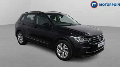 Begagnad VW Tiguan Life 150 HK (110 kW) 2023 SUV
