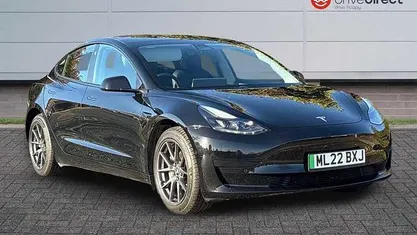 Black Used 2021 Tesla Model 3 Standard Range Sedan | £16,988 (Fair price)