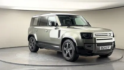 Used Land Rover Defender HSE Dynamic 300 HP (220 kW) 2024 Green SUV