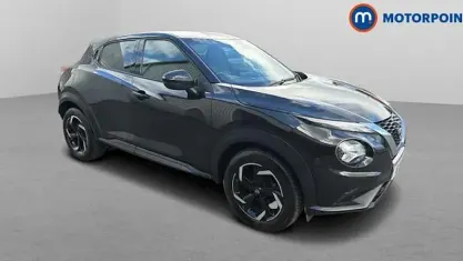 Used Nissan Juke N-Connecta 114 HP (83 kW) 2022 Black SUV
