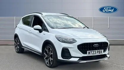 Begagnad Ford Fiesta Active X 101 HK (74 kW) 2023 Vit Halvkombi