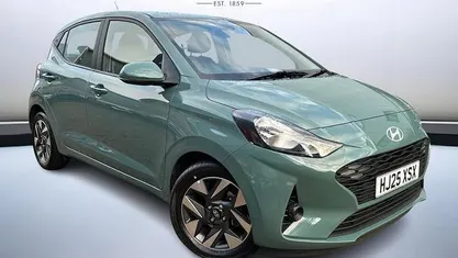 New 2025 Hyundai i10 Advanced Hatchback | £15,499 (Fair price)