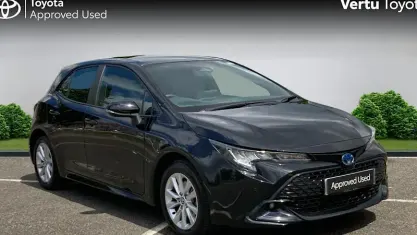 Used Toyota Corolla 196 HP (144 kW) 2025 Black Hatchback