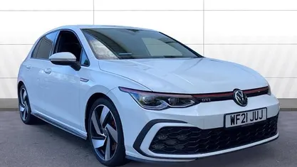 Second-hand VW Golf VIII GTI 245 CP (180 kW) 2024 Hatchback